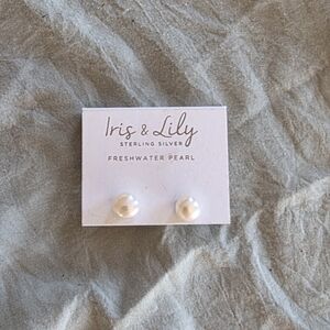 IRIS & LILY FRESHWATER PEARL 925 Silver Earrings